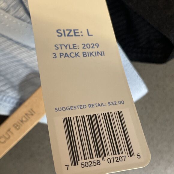 C & C California Women’s High Cute Bikini Large 3 Pack $32 Rayón - Picture 5 of 6